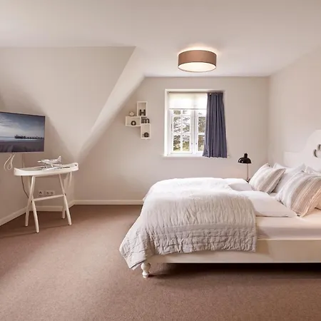 Haus Marie Semesterbostad Utersum