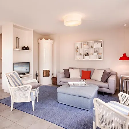 Semesterbostad Haus Marie Utersum