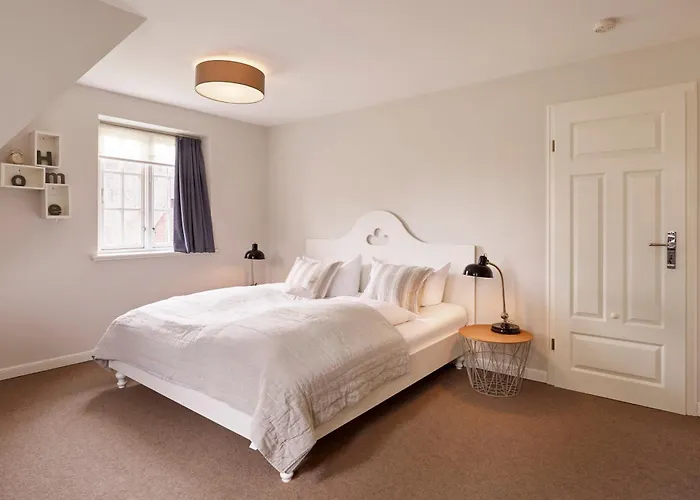 Semesterbostad Haus Marie Utersum