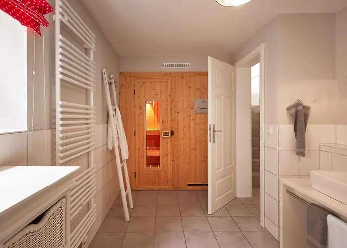 Semesterbostad Haus Marie Utersum